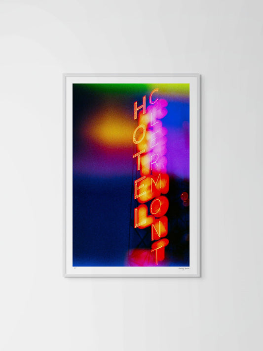 Neon Hotel Clermont No. 2