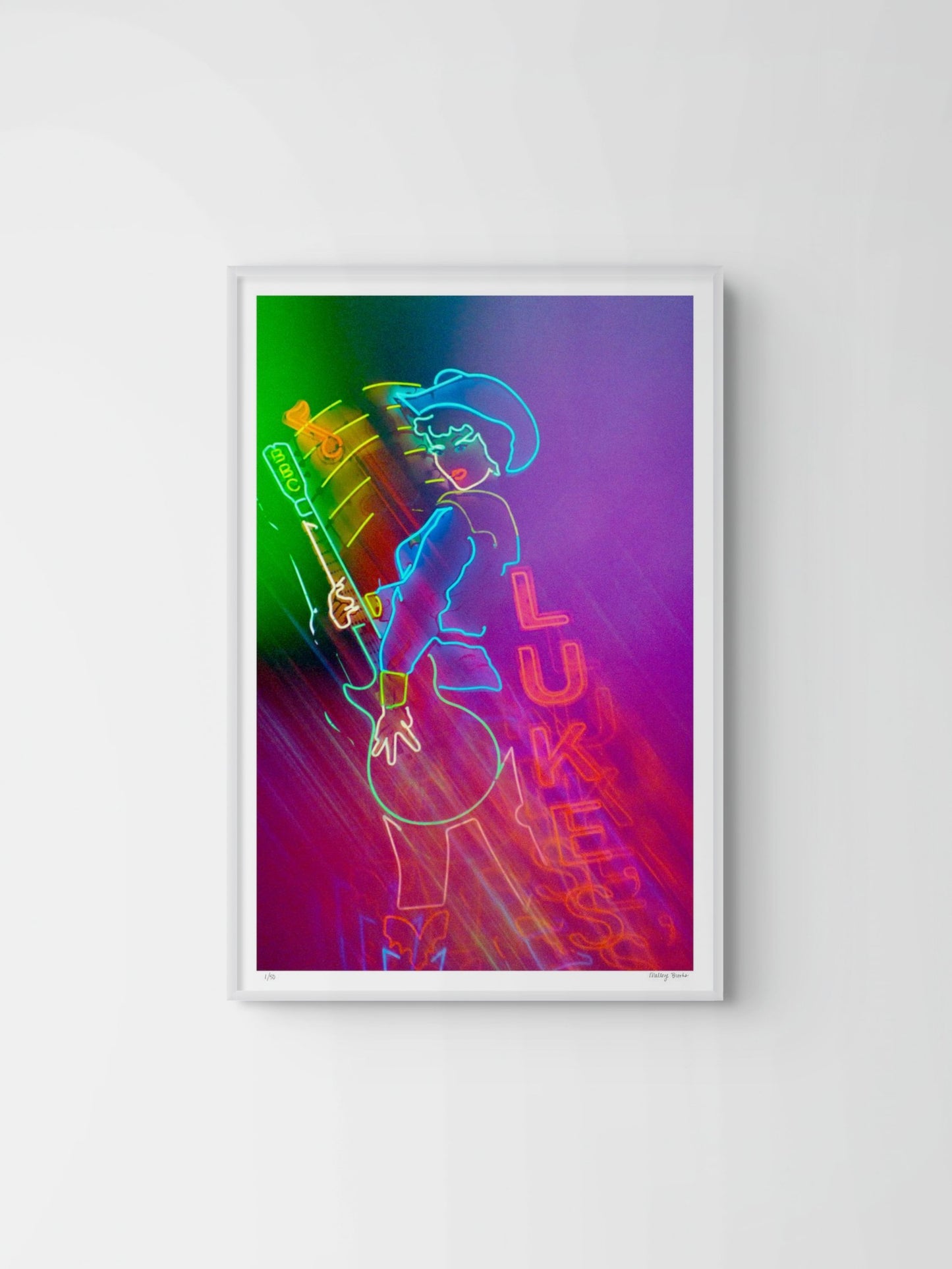 Neon Luke's 32