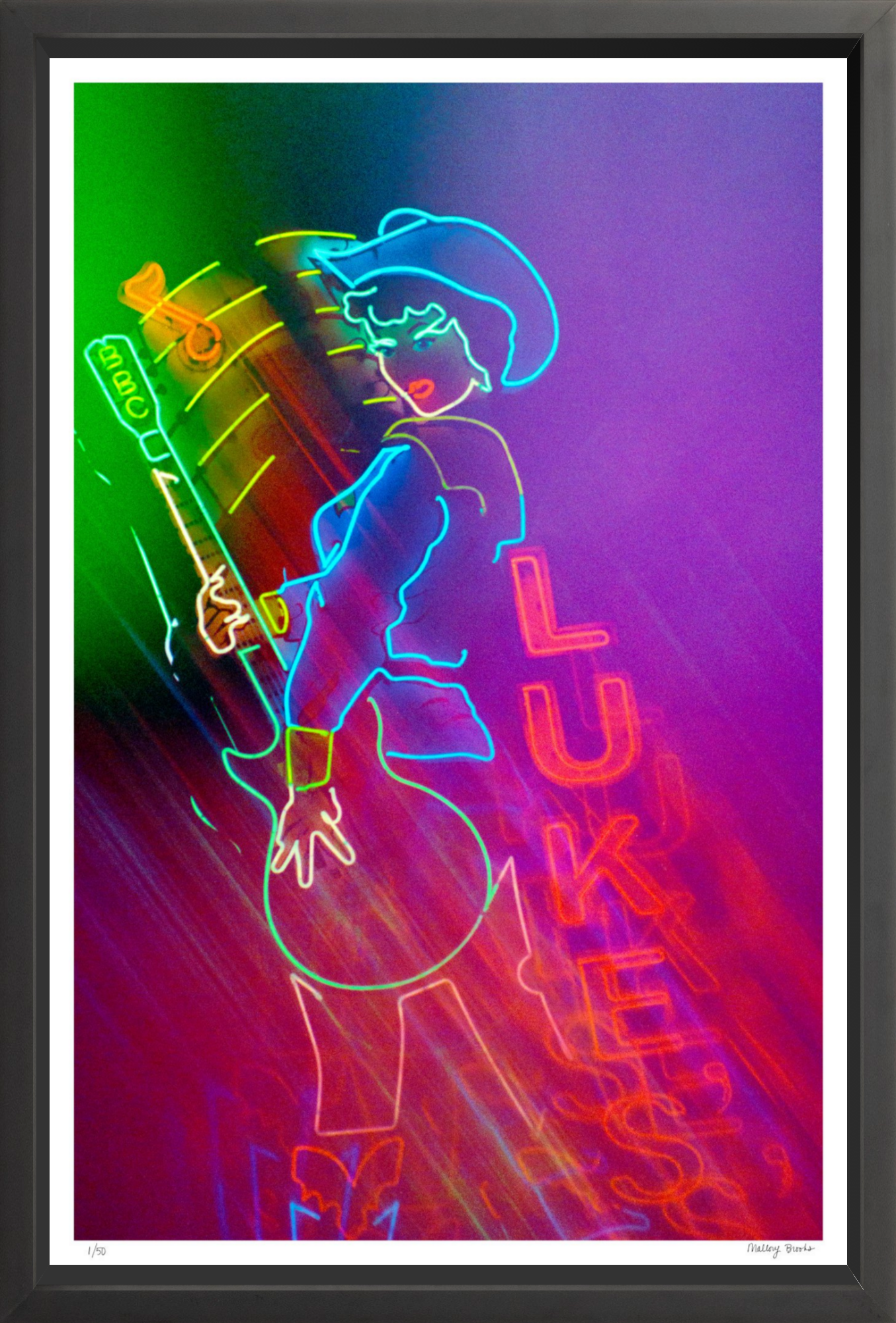 Neon Luke's 32